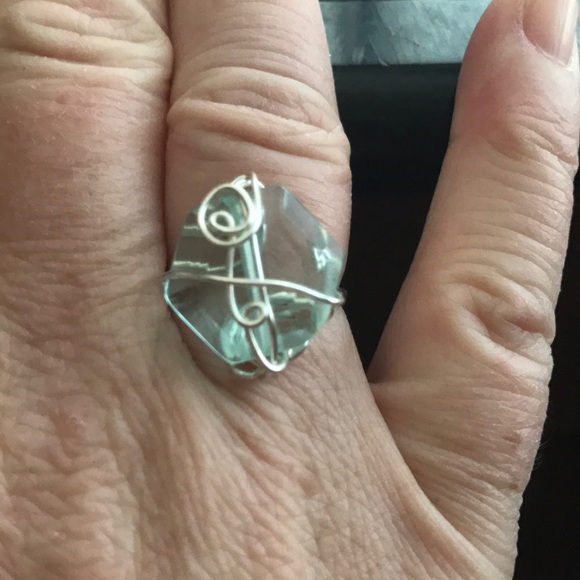 Sterling Silver Wire Wrapped Blue Topaz Ring Sz 7 - Picture 4 of 4