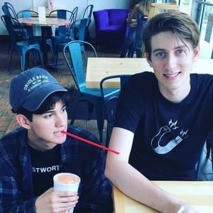 Meet your Posher, Charles