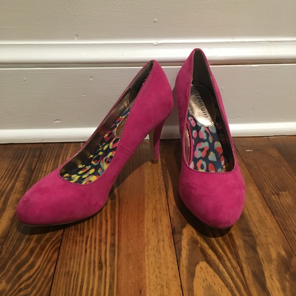 💕Madden Girl Pumps Size 7