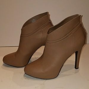 OFFER? Jessica Simpson Booties