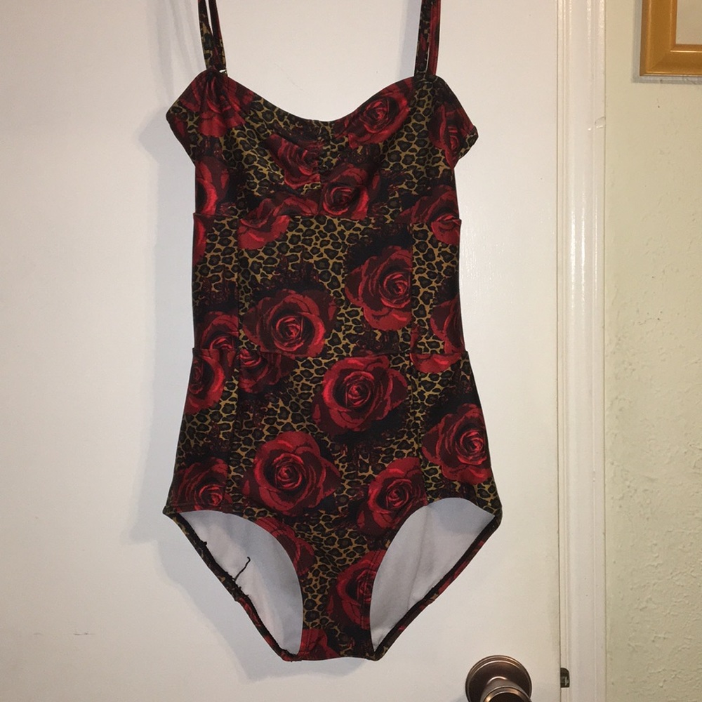 Rose And leopard print one piece swimsuit
