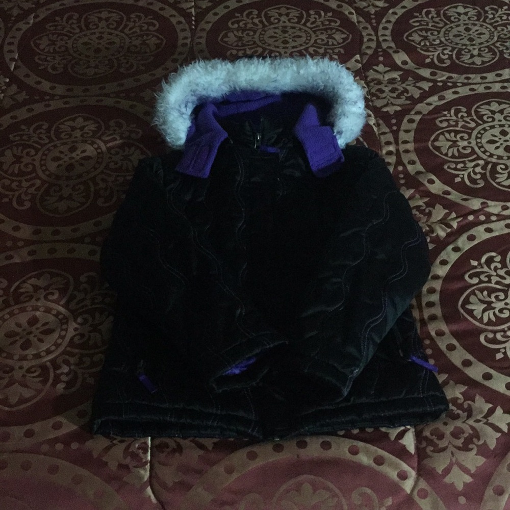 Perfect winter coat for a little girl!
