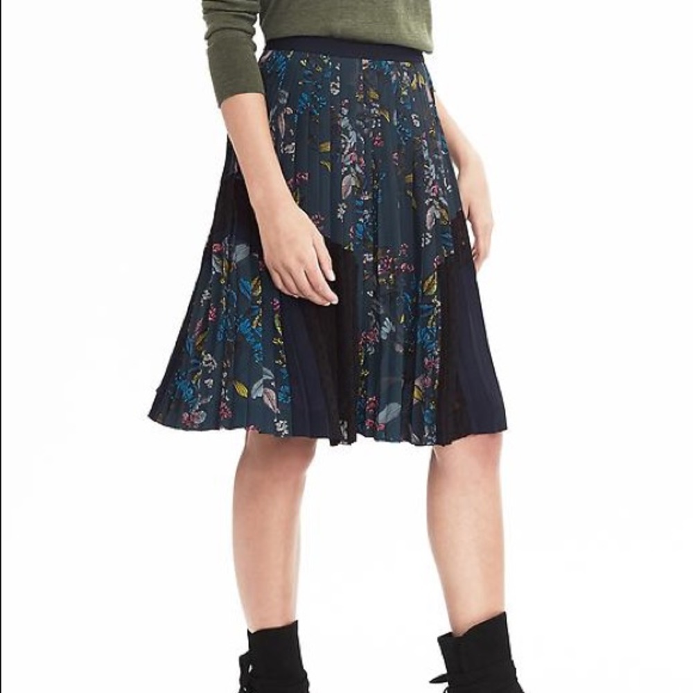 Banana republic printed skirt