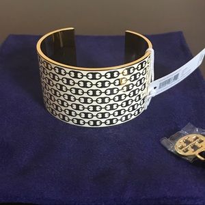 SALE‼️TORY BURCH GEMINI LINK WIDE PRINTED CUFF.