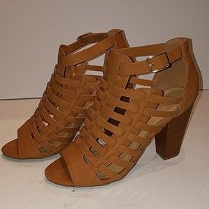 OFFER? A'GACI Gladiator Sandals