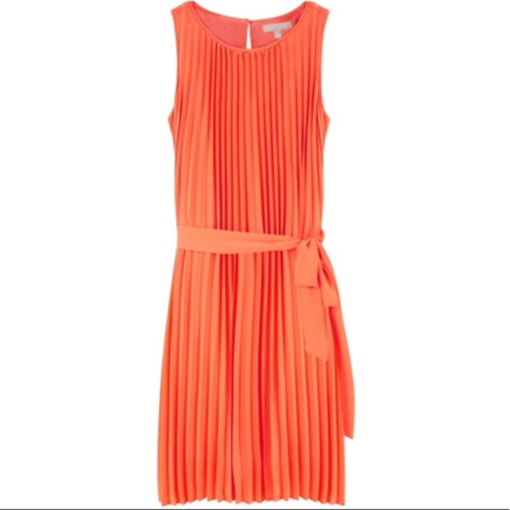 🚨offers accepted🚨Banana Republic dress BRAND NEW
