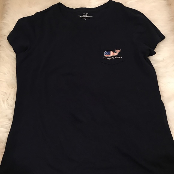 Women's Vineyard Vines Tshirt Size Small - Picture 3 of 4