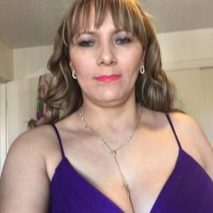 Meet your Posher, Elisa