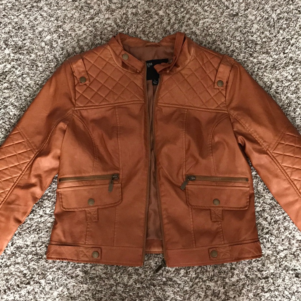 🎄🎄Guess leather jacket🎄🎄