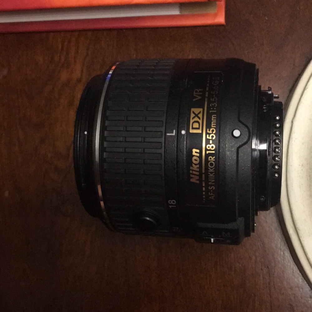 Nikon 18-55mm lens