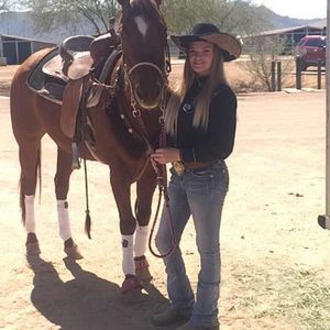 Meet your Posher, Taylor