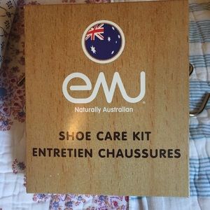 Emu Shoes - Emu Australian Sheepskin boots Emu Shoes - Emu Australian Sheepskin boots