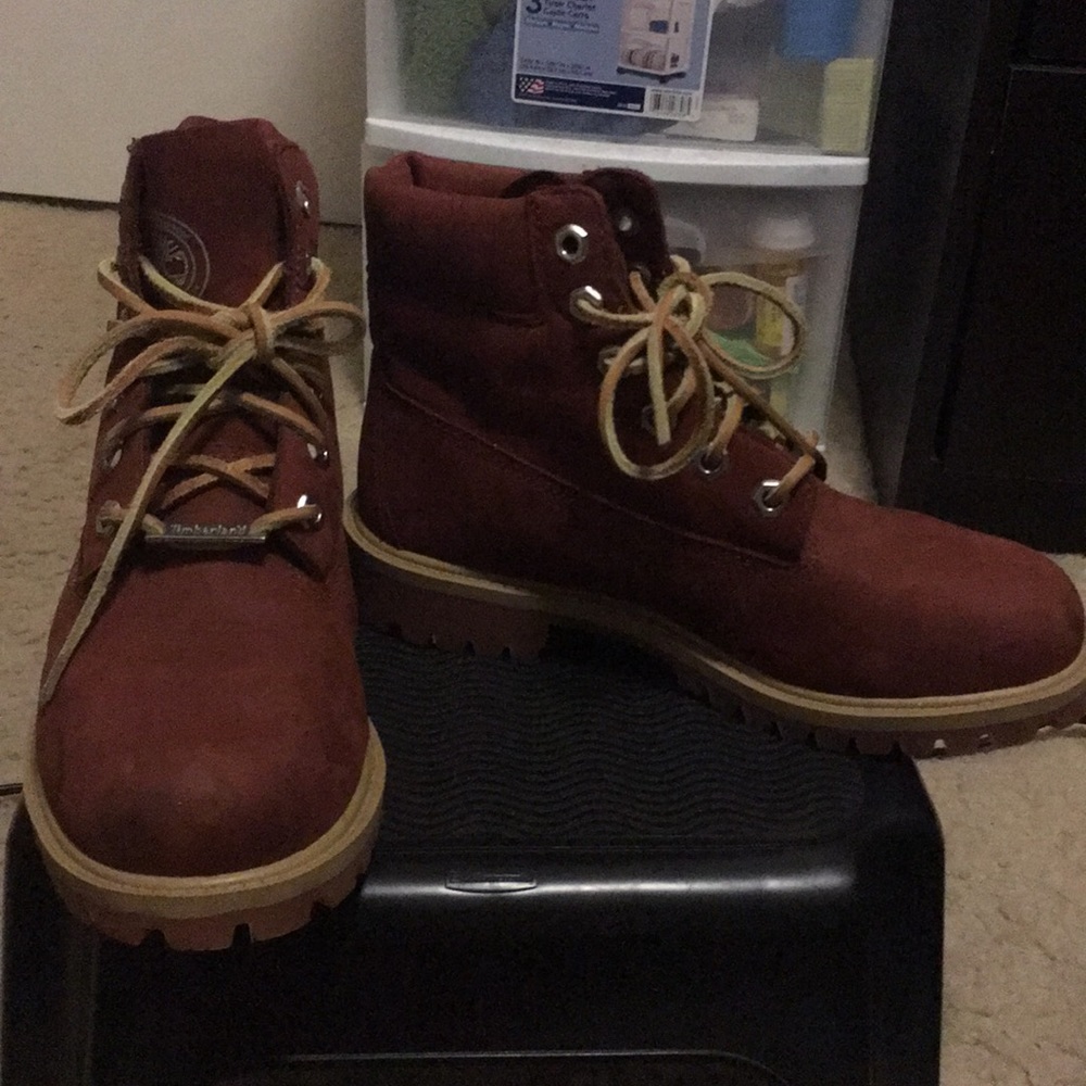 Timberlands - Picture 3 of 3