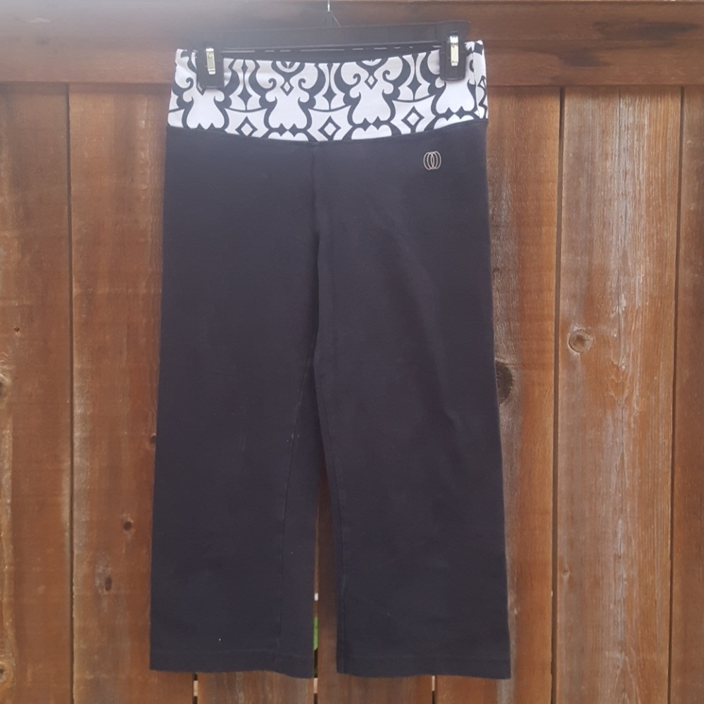 Yoga capri pants