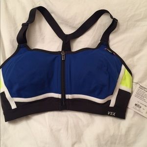 NWT Victoria's Secret Knockout Sports Bra 34D Blue