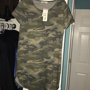 Large camo t-shirt dress
