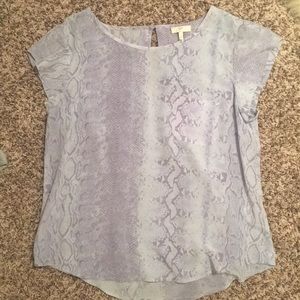 Snakeskin light blue patterned joie top