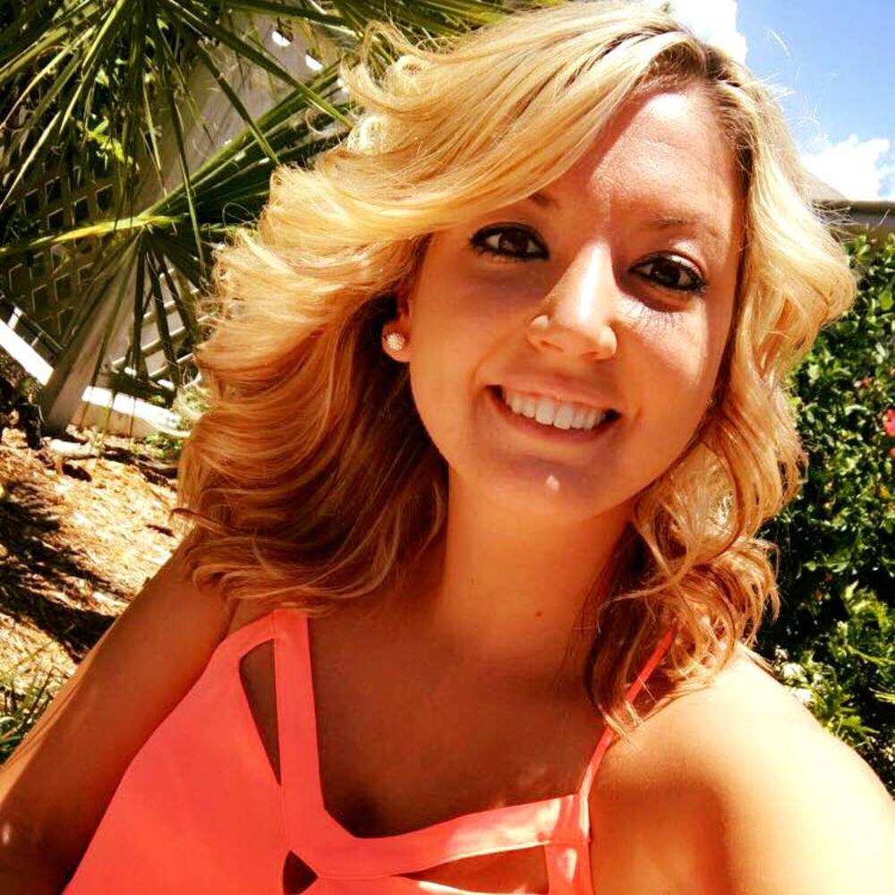 Meet your Posher, Hayley