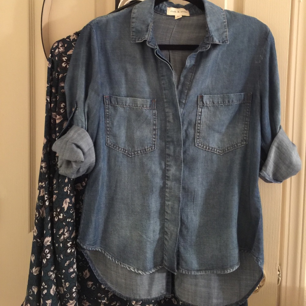 Anthropologie Cloth & Stone Chambray Shirt
