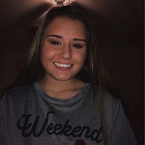 Meet your Posher, Kayla