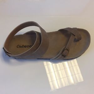 Lookalike Birkenstocks