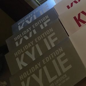Kylie Lip Kit Holiday edition