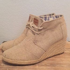 TOMS Burlap Booties