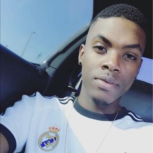 Meet your Posher, Adrian