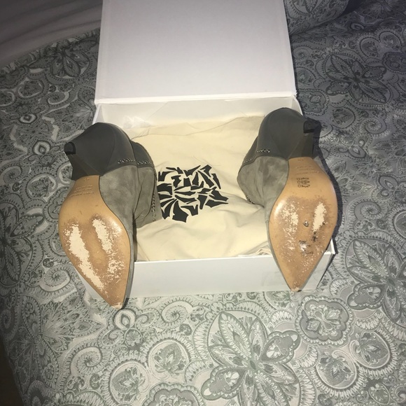 Gray leather/suede booties - Picture 5 of 8