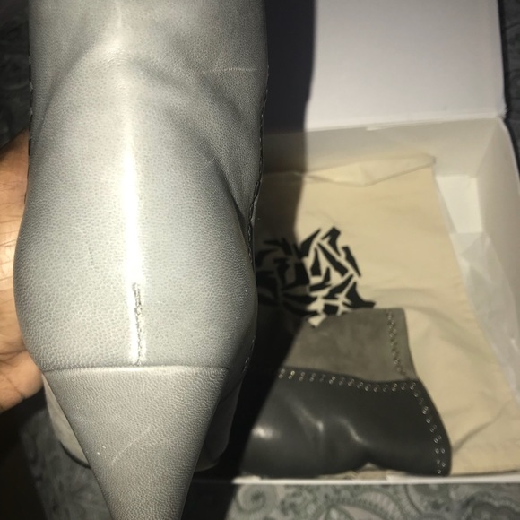 Gray leather/suede booties - Picture 7 of 8