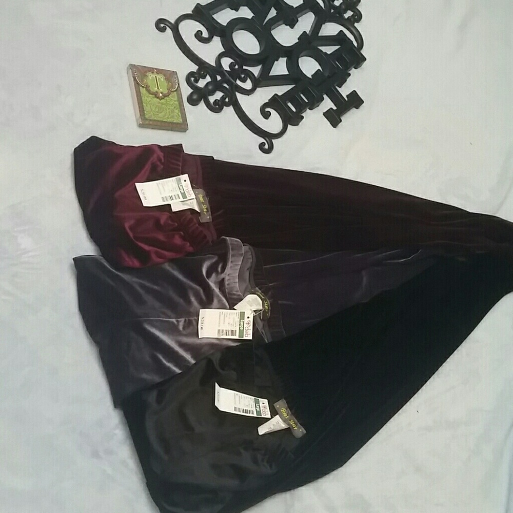 BNWT bundle of leggings from Debs Size L