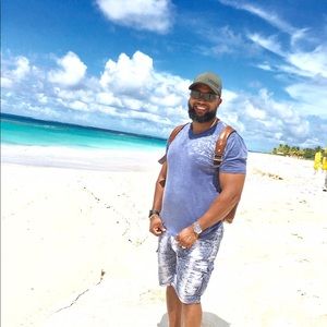 Meet your Posher, Eric