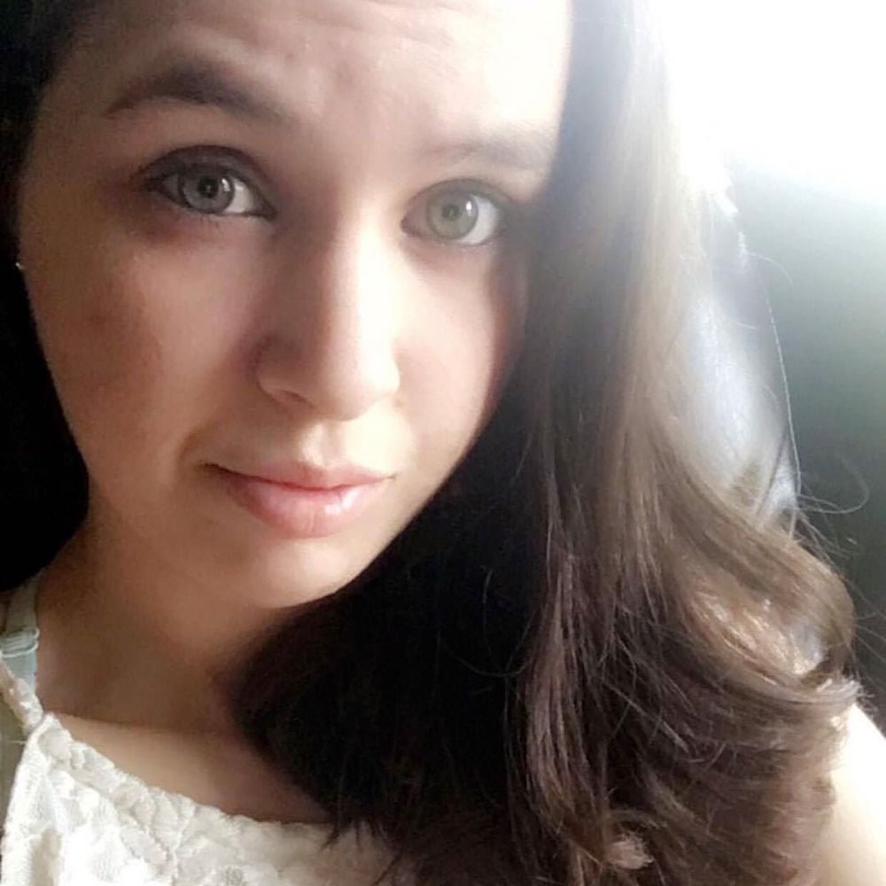 Meet your Posher, Rebecca