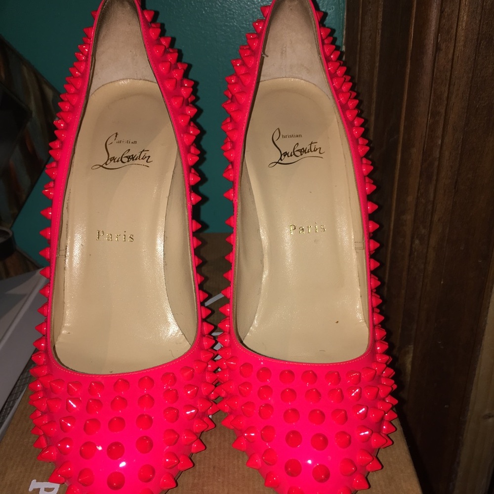 Fifi Spike 100