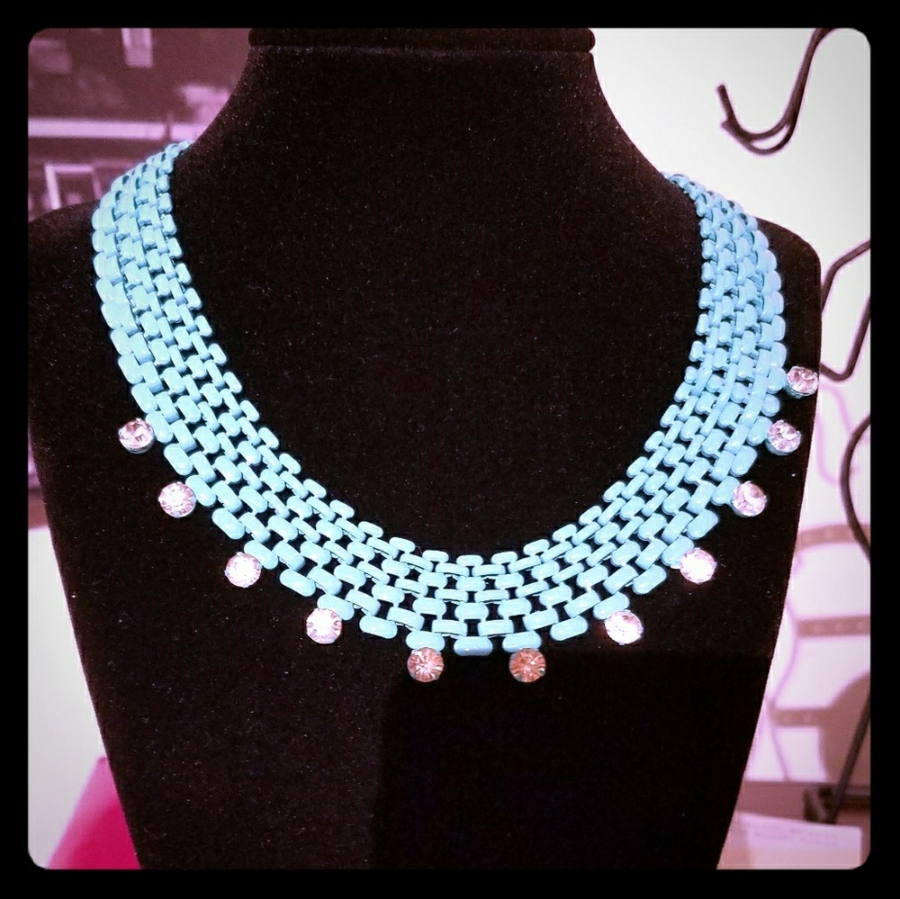 Fashion necklace - LIQUIDATION SALE!!!