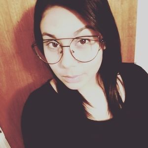 Meet your Posher, Angelica