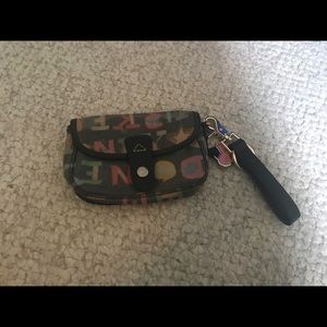 Dooney & Bourke wristlet