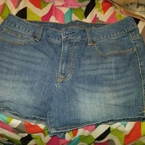 Size 14 faded glory shorts