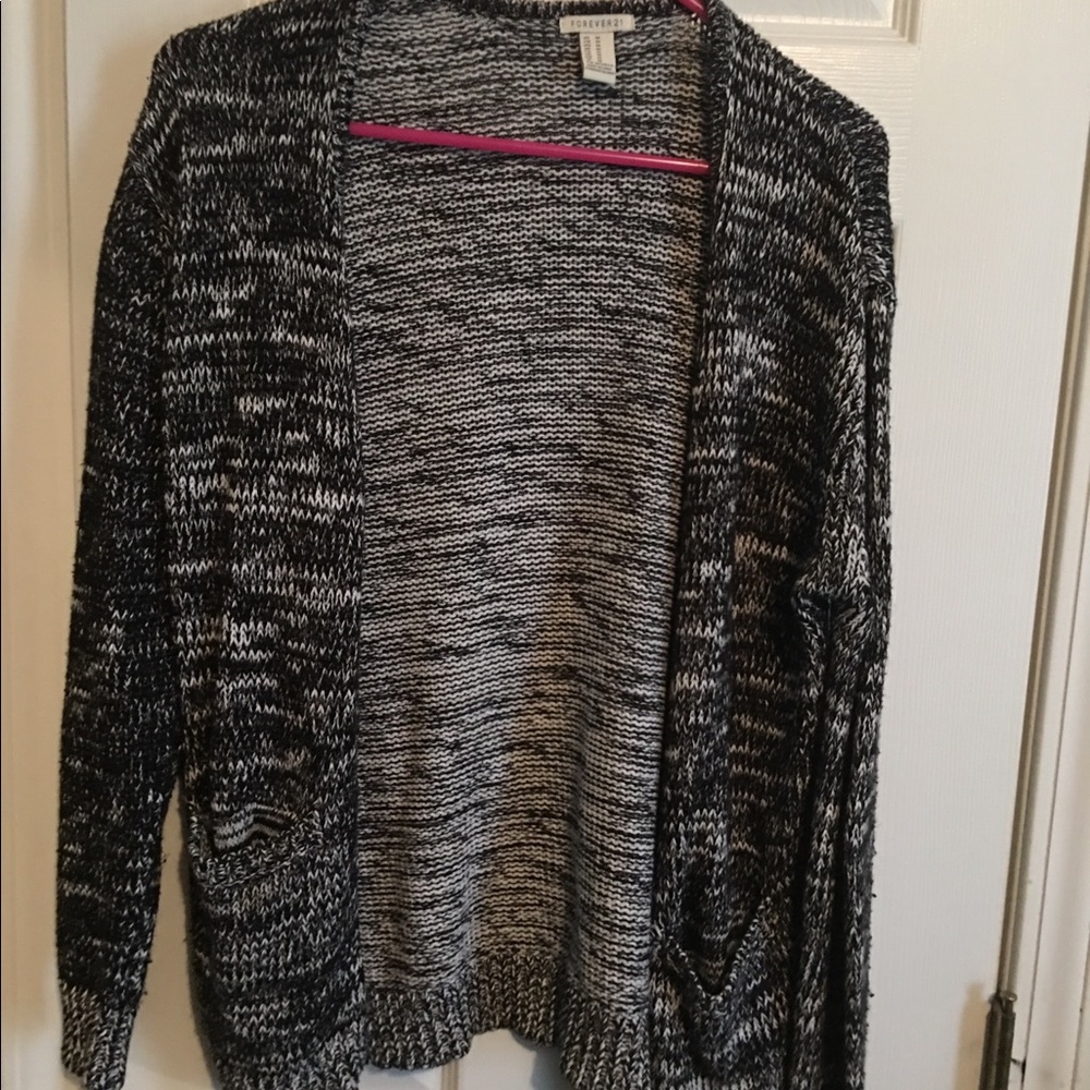 Cardigan 🖤