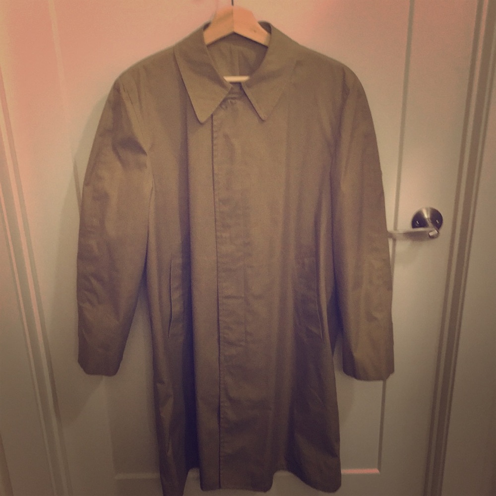 London Fog Men Coat size 38 Tan