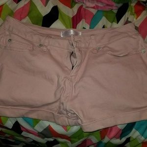 No boundaries size 17 (run smaller) shorts