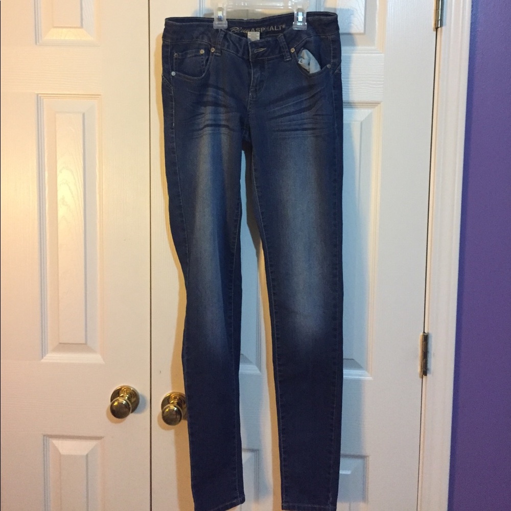 Blue jeans! Long and skinny