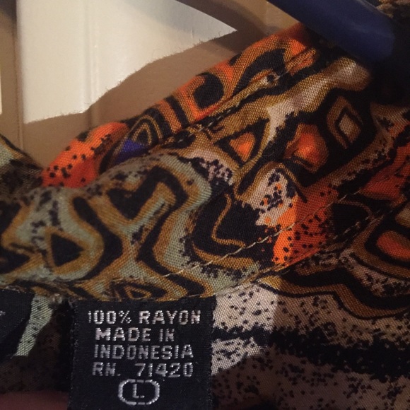 Funky Aztec Pattern Button Up Shirt Size Large - Picture 3 of 5