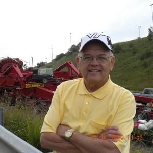 Meet your Posher, Pat