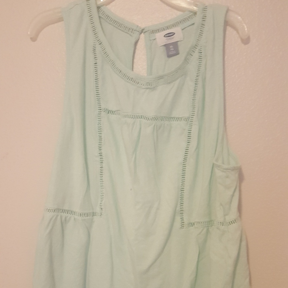 Old Navy tank sz XL