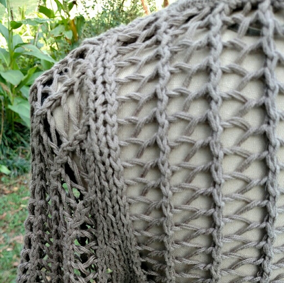 Roxy Open Knit Sz S Scoop NeckLine Taupe Top - Picture 6 of 8