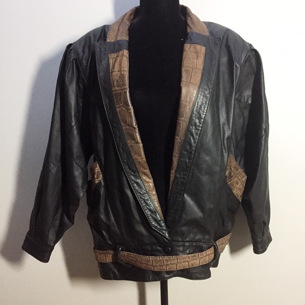 Vintage genuine leather jacket size Small