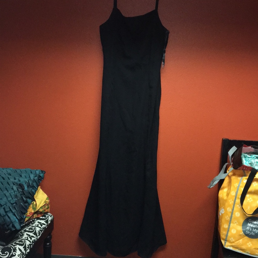 Long black dress