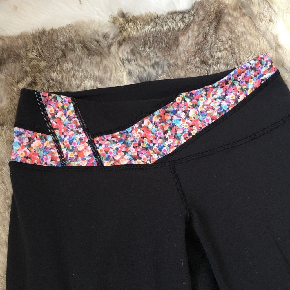 Lululemon Wunder Under Reversible Leggings Sz 6 - Picture 7 of 8