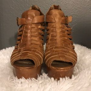 Steven Madden Brown Woven Leather Wedges